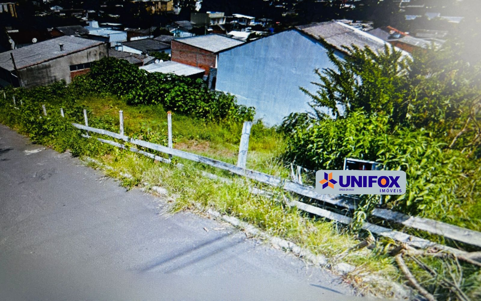 Terreno de esquina a venda em Gravataí 